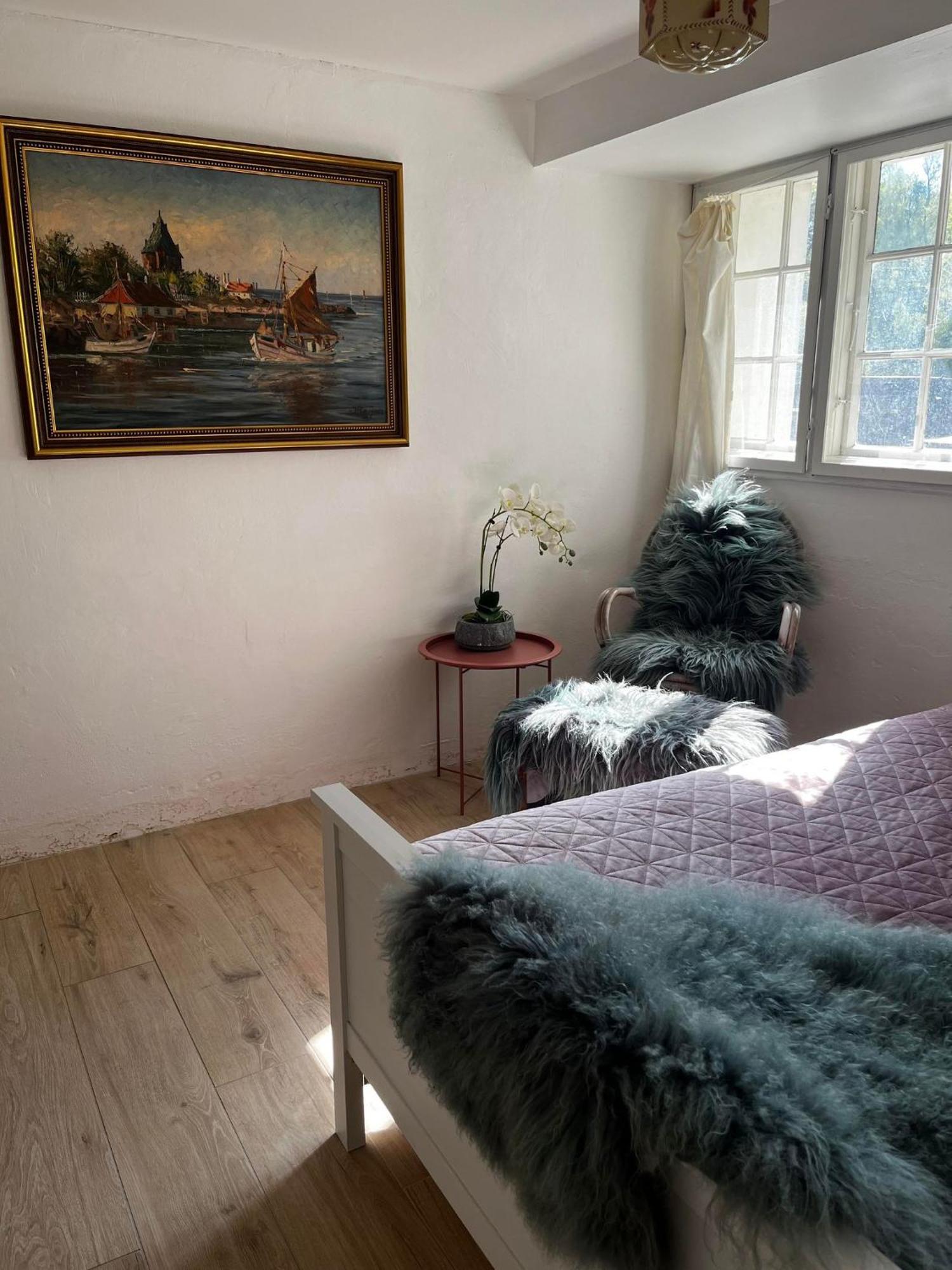 Rosenlund Gods - Kaelder B&B Sakskobing ภายนอก รูปภาพ